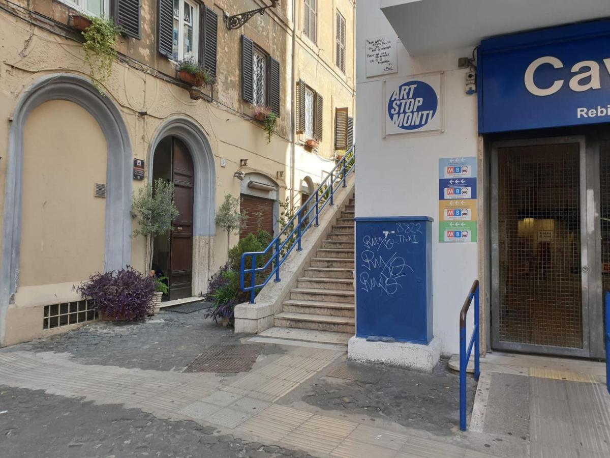 Monti'S Holiday Apartment Roma Ngoại thất bức ảnh