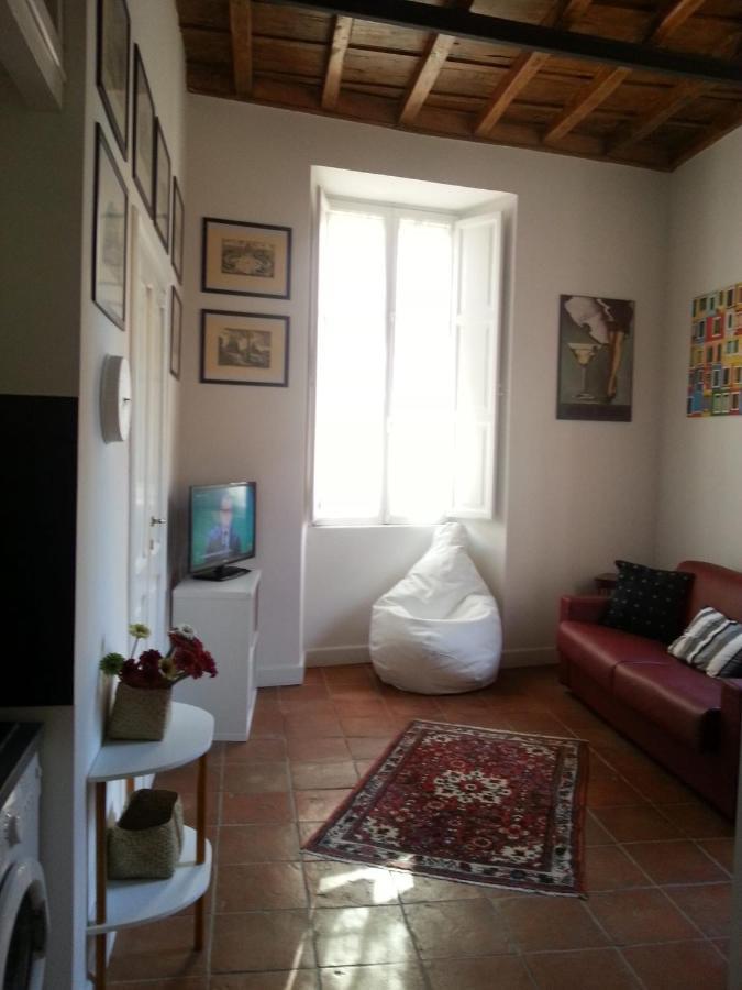 Monti'S Holiday Apartment Roma Ngoại thất bức ảnh